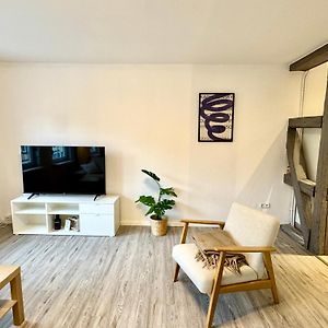 Meinpartments - Modern Business Apartment